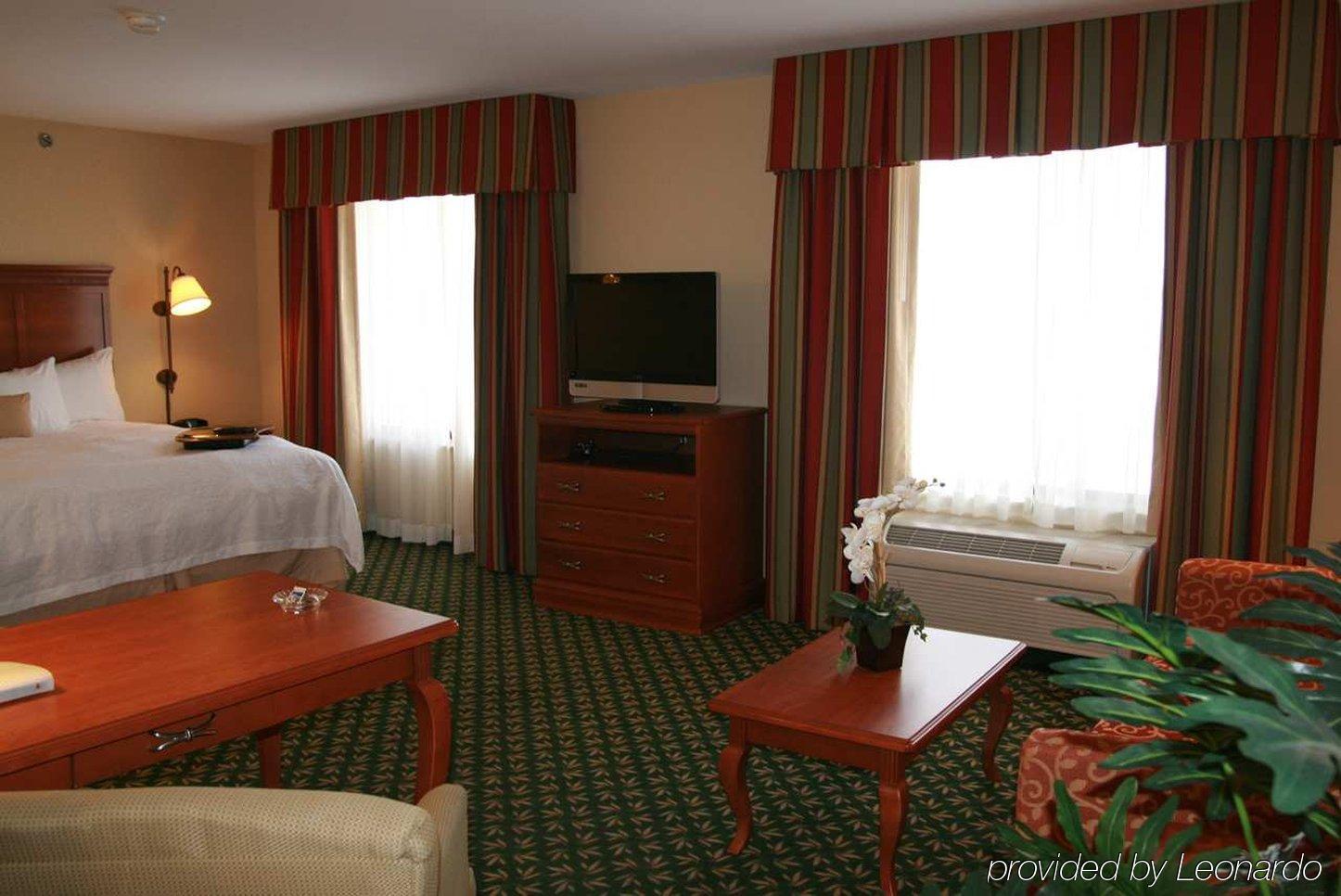 Newly Renovated Hampton Inn Omaha West Lakeside Quarto foto