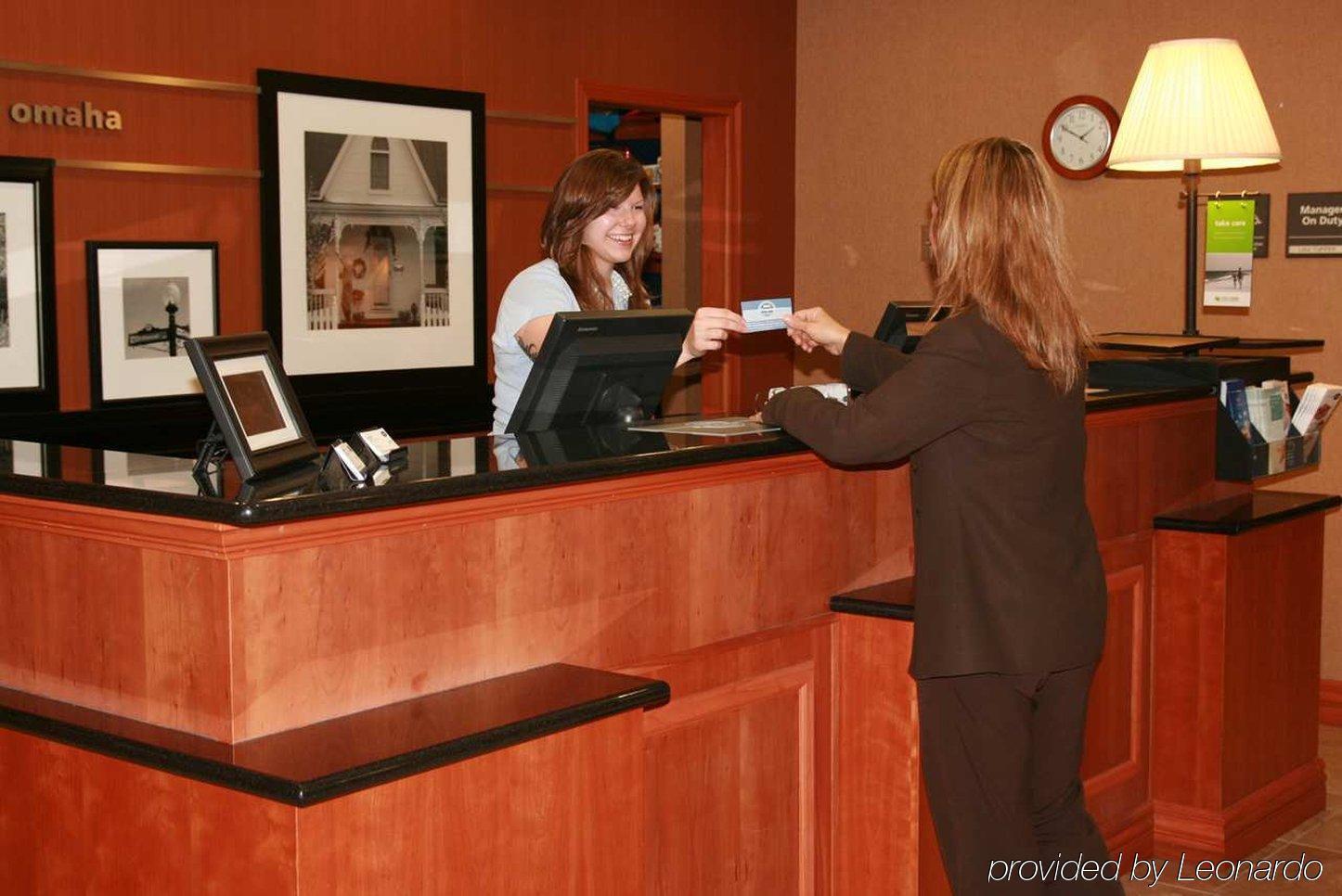 Newly Renovated Hampton Inn Omaha West Lakeside Interior foto